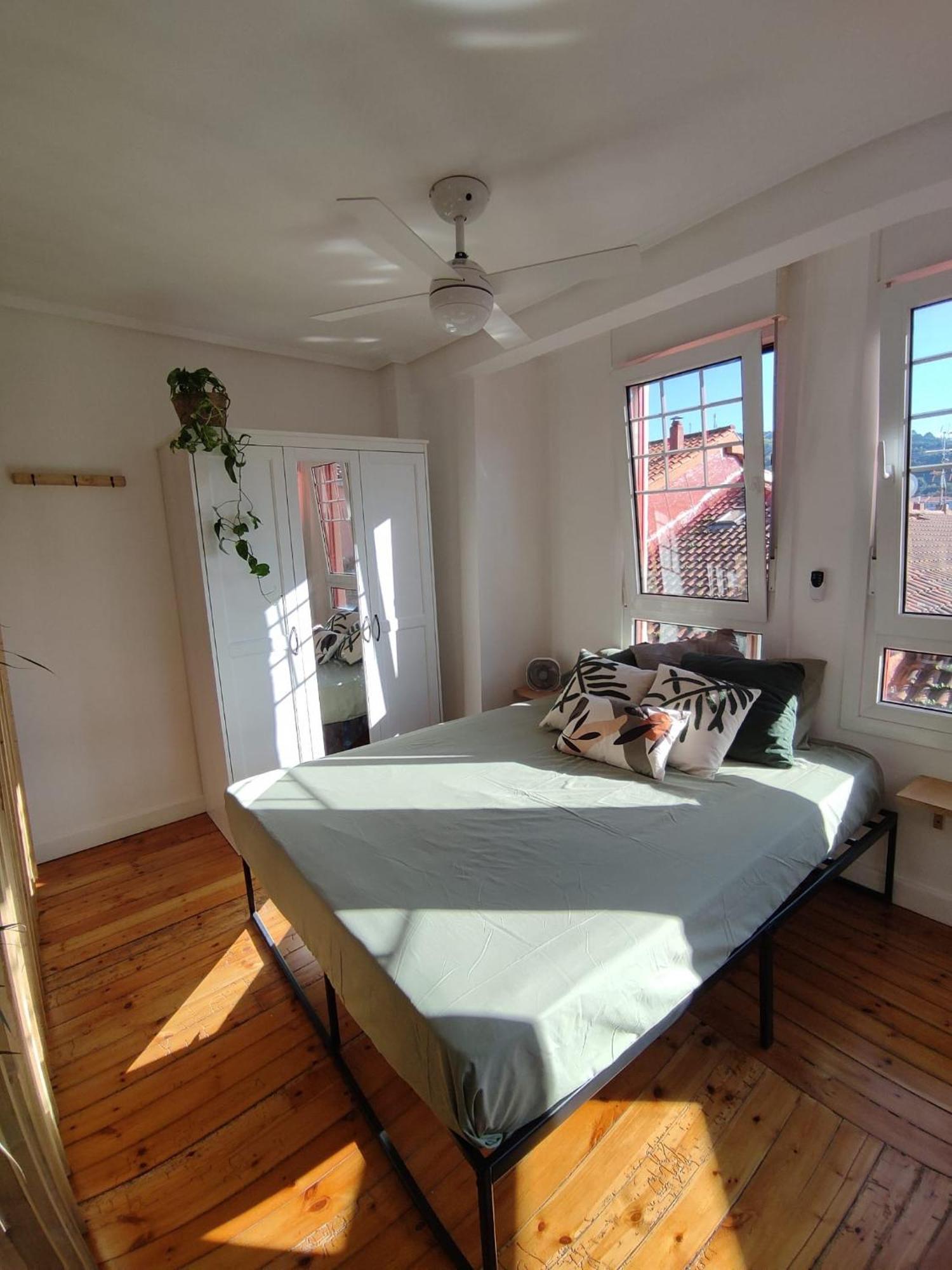 Apartamento Con Encanto En El Puerto De Бермео Екстер'єр фото